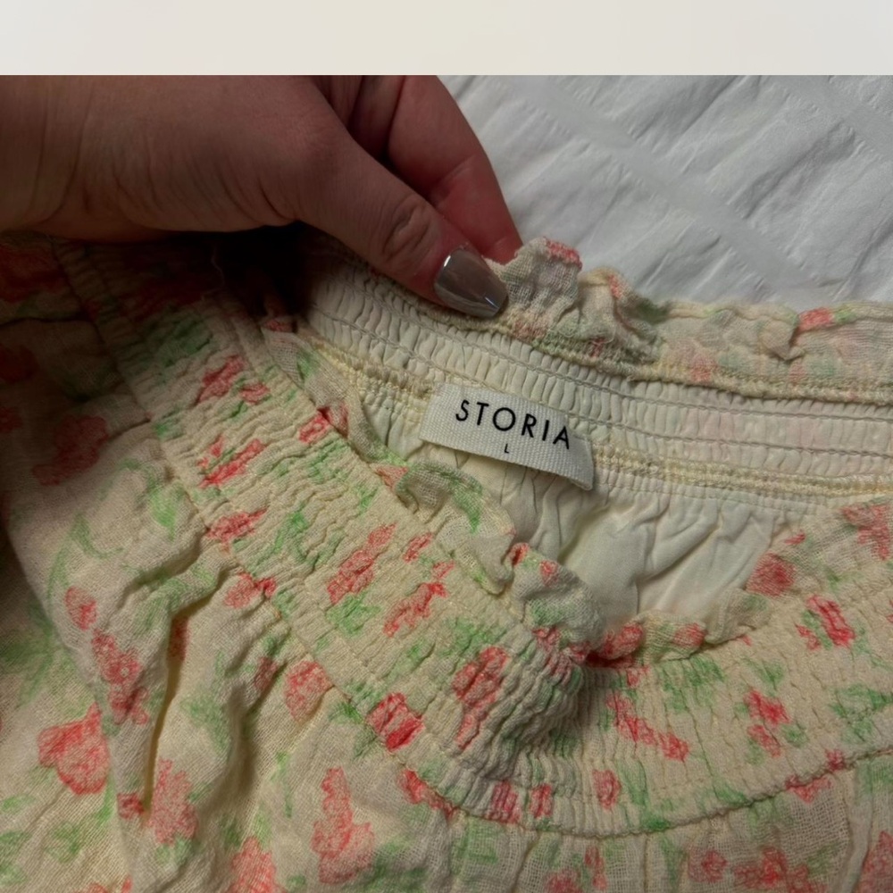 Floral Ruffle Shorts - Picture 3 of 3